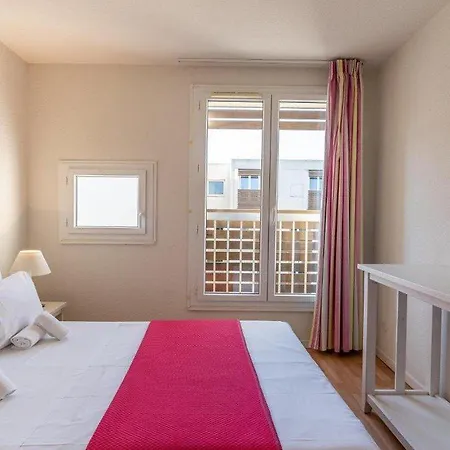 L Ile D Or Hotel 2*