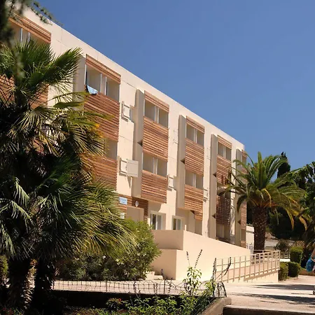 L Ile D Or 2* La Londe-les-Maures