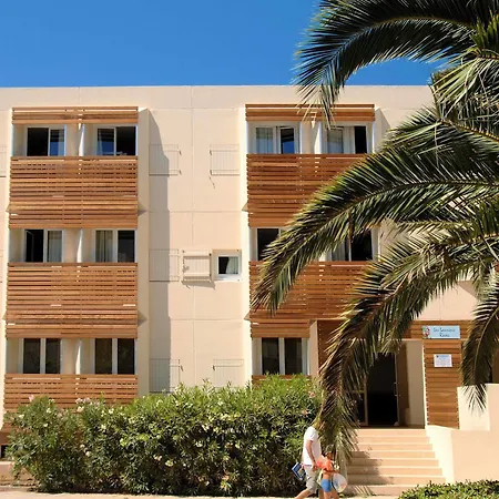 Hotel L Ile D Or 2*